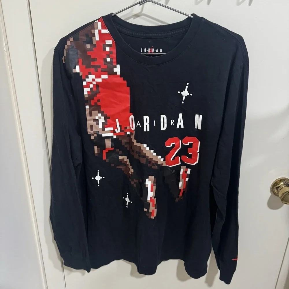 Nike Michael Jordan Long Sleeve Pixelated Graphic Shirt T-Shirt Mens XL